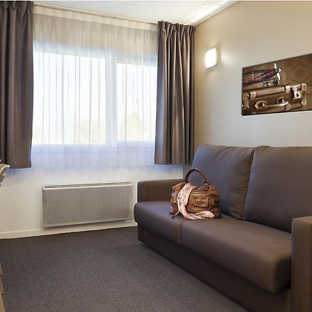 Appart Hotel Annecy Seynod Buitenkant foto