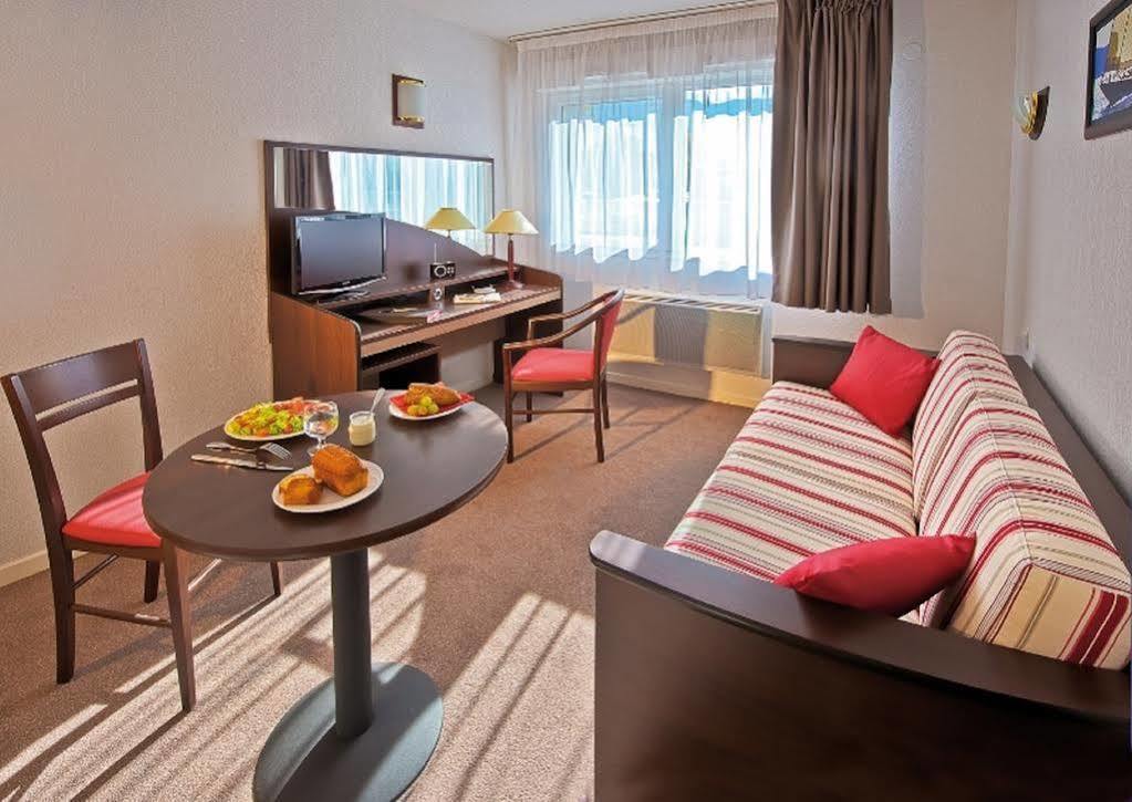 Appart Hotel Annecy Seynod Buitenkant foto